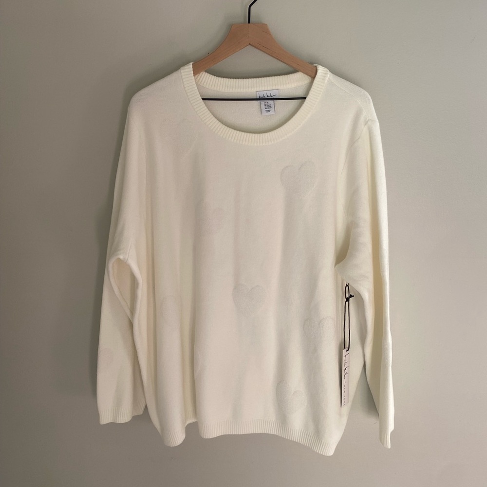 Nicole Miller white on white‎ heart pattern sweater new with tags